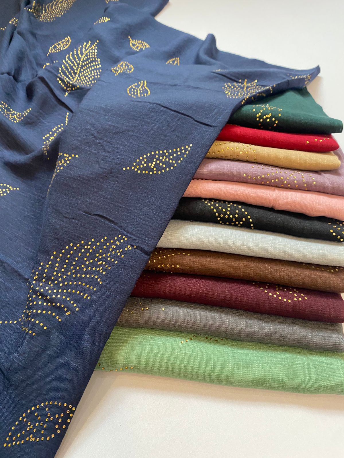 Turkish Golden Stone Leaf